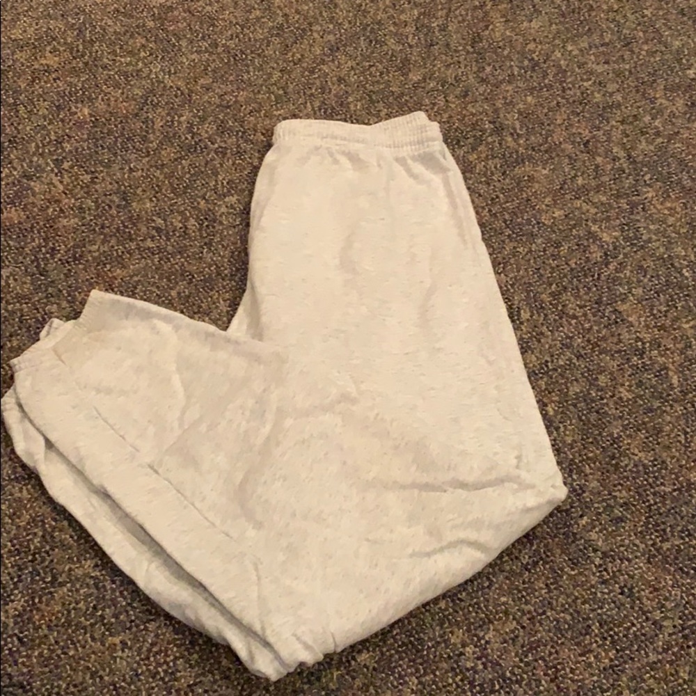 Light gray sweatpants size XL